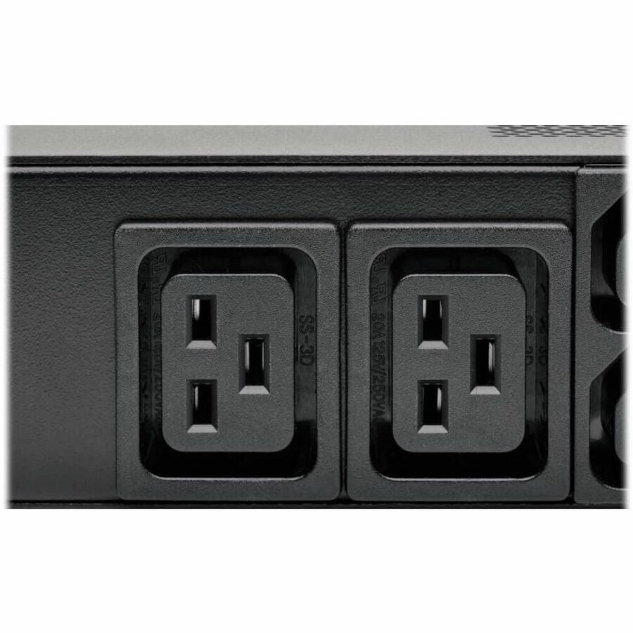 Tripp Lite by Eaton Metered PDUMV30HV2 48-Outlet PDU PDUMV30HV2