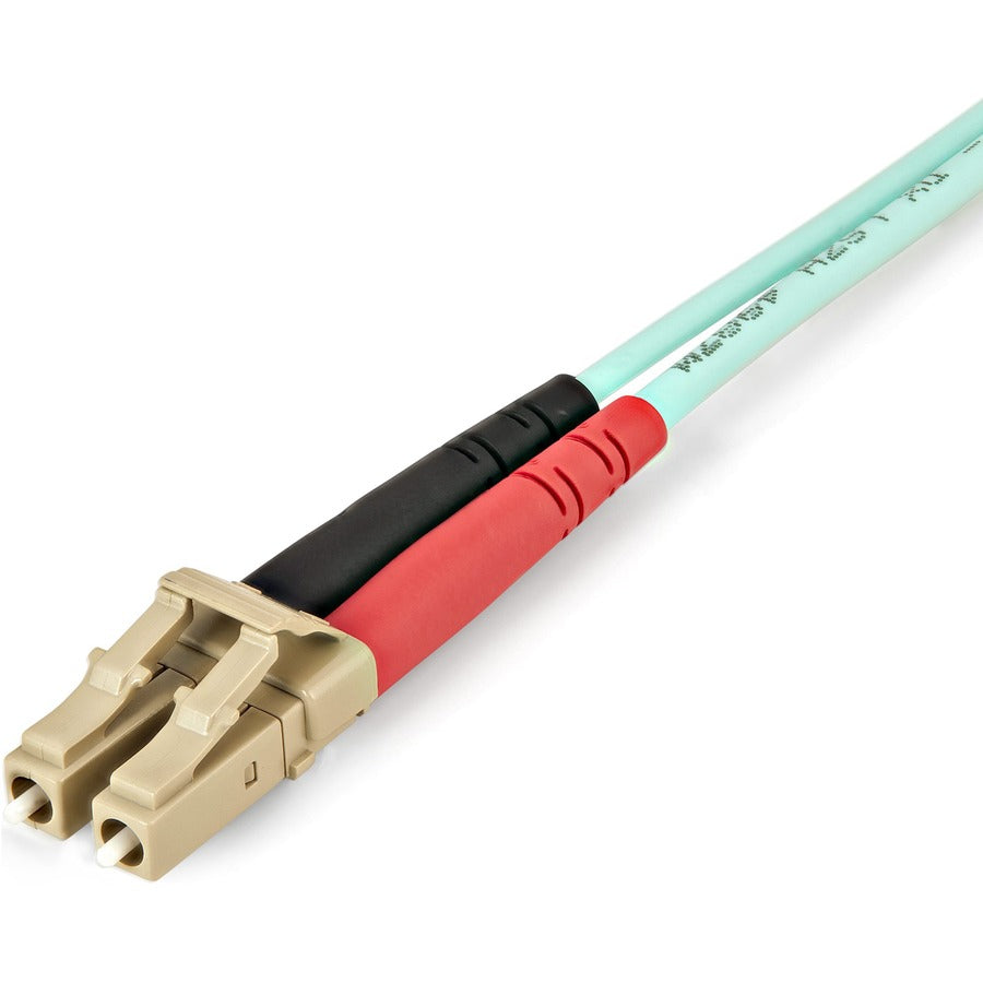 Câble à fibre optique multimode LC/UPC vers LC/UPC OM4 de 2 m (6 pi), 50/125 µm, 100G, faible perte d'insertion, cordon de raccordement à fibre optique LSZH 450FBLCLC2