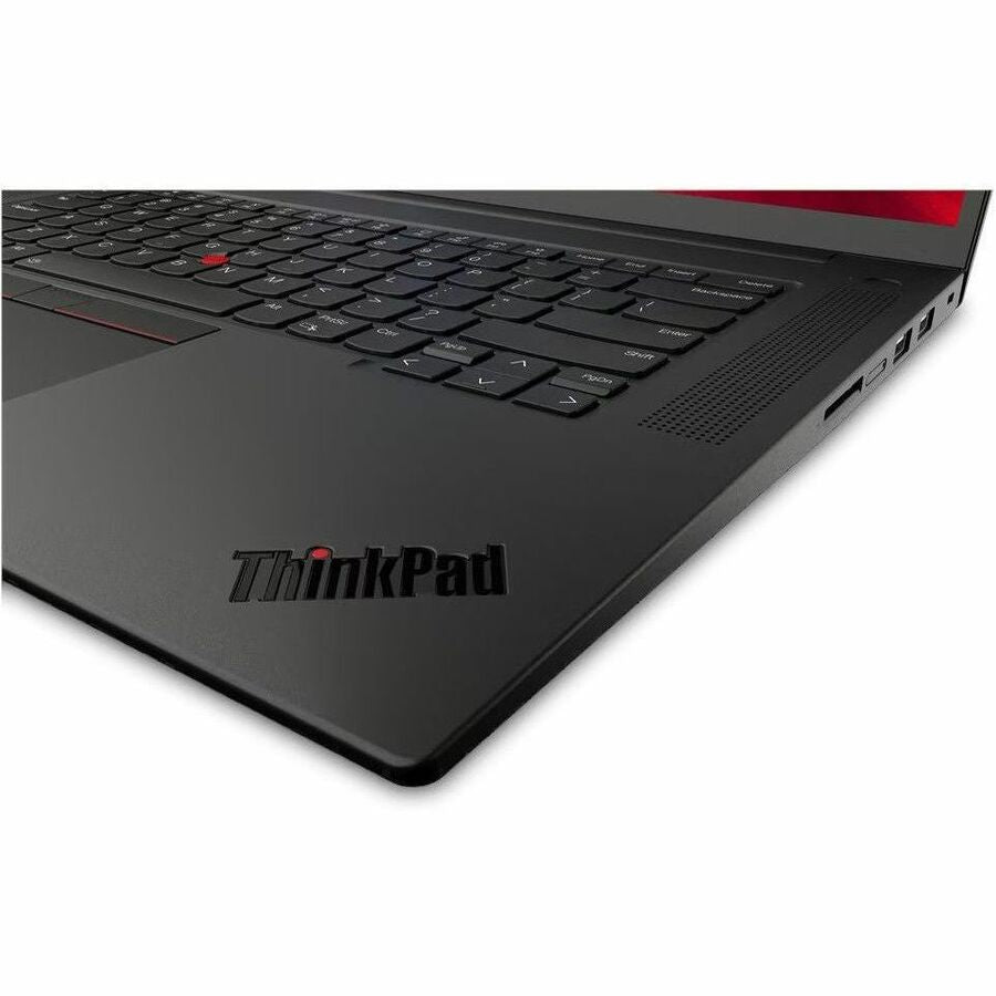 Station de travail mobile Lenovo ThinkPad P1 Gen 6 21FV001DCA 16" - WQXGA - Intel Core i7 13e génération i7-13700H - 16 Go - SSD 512 Go - Clavier français - Peinture noire 21FV001DCA