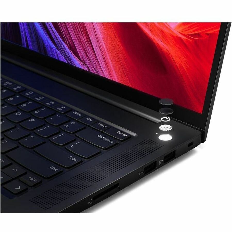 Station de travail mobile Lenovo ThinkPad P1 Gen 6 21FV001DCA 16" - WQXGA - Intel Core i7 13e génération i7-13700H - 16 Go - SSD 512 Go - Clavier français - Peinture noire 21FV001DCA