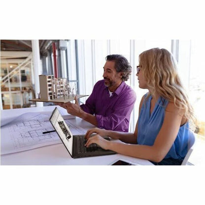 Station de travail mobile Lenovo ThinkPad P1 Gen 7 21KV0003US 16" - WUXGA - Intel Core Ultra 7 155H - Plateforme Intel Evo - 16 Go - SSD 512 Go - Clavier anglais - Noir 21KV0003US