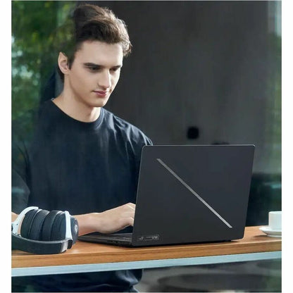 Ordinateur portable de jeu Asus ROG Zephyrus G14 GA403 GA403UI-DS92-CA 14" - 3K - AMD Ryzen 9 8945HS - 32 Go - SSD 1 To GA403UI-DS92-CA