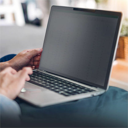 StarTech.com Écran de confidentialité pour ordinateur portable Surface 13,5 pouces / Surface Book, filtre de confidentialité antireflet avec réduction de la lumière bleue de 51 %, finition mate 135S-PRIVACY-SCREEN