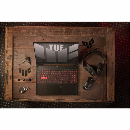 Ordinateur portable de jeu TUF Gaming A15 FA507 FA507NV-DS71-CA 15,6" - Full HD - AMD Ryzen 7 7735HS - 16 Go - SSD 1 To - Clavier anglais FA507NV-DS71-CA
