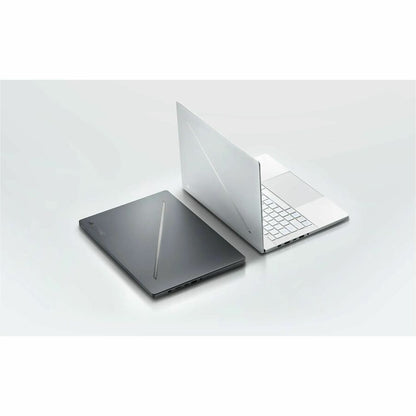 Ordinateur portable de jeu Asus ROG Zephyrus G14 GA403 GA403UV-DS91-CA 14" - 3K - AMD Ryzen 9 8945HS - 16 Go - SSD 1 To GA403UV-DS91-CA