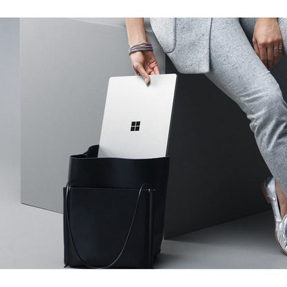 Ordinateur portable à écran tactile Microsoft Surface 13,5" - Intel Core i7 7e génération - 16 Go - SSD 1 To - Platinum EUP-00001