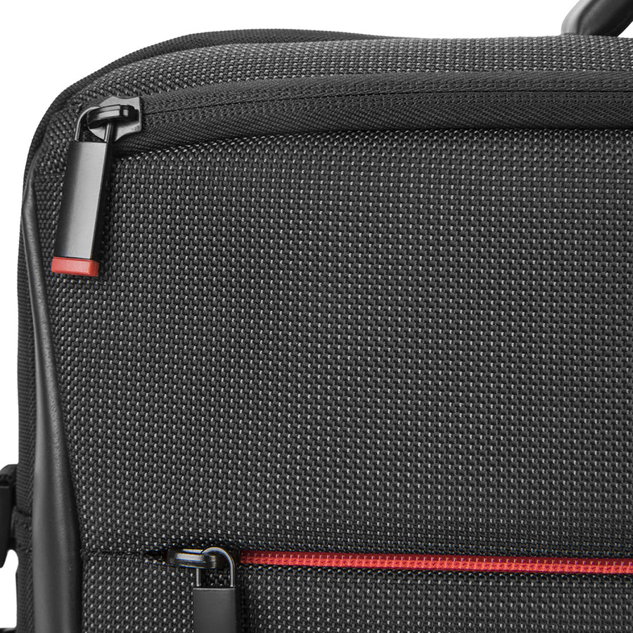 Lenovo PROFESSIONAL Carrying Case for 15.6" Notebook - Black 4X40Q26385