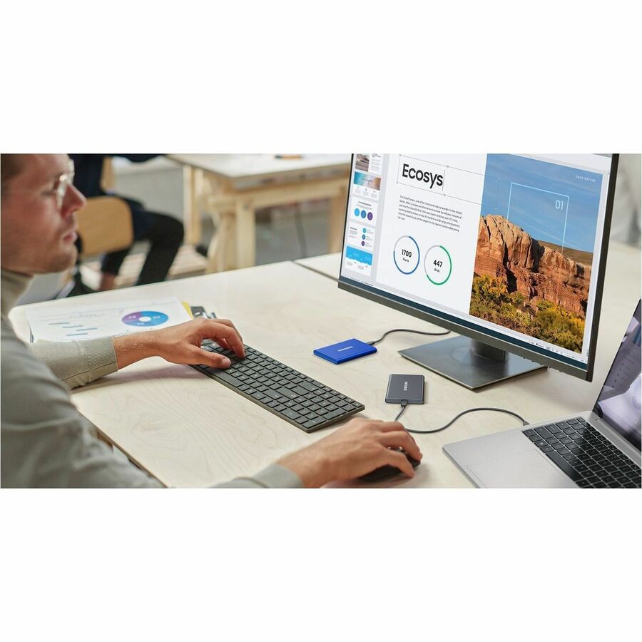 Disque SSD portable Samsung T7 4 To - Externe - PCI Express NVMe - Gris Titane MU-PC4T0T/AM