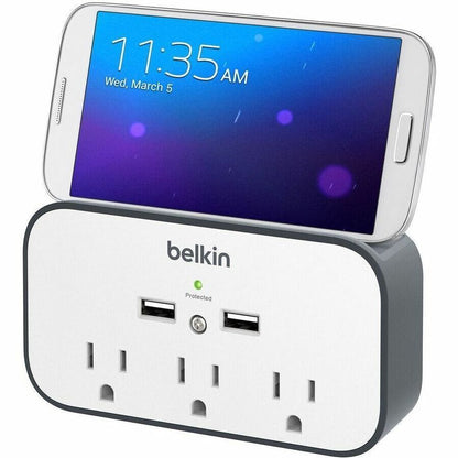 Parasurtenseur mural USB Belkin avec station d'accueil BSV300ttCW-4PK