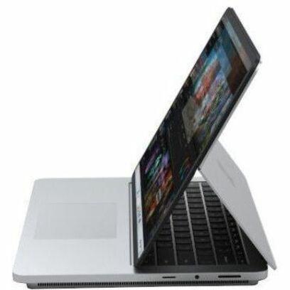 Microsoft Surface Laptop Studio 2 14,4" Écran tactile convertible (curseur flottant) Ordinateur portable 2 en 1 - Intel Core i7 - 64 Go - SSD 2 To - Clavier anglais, français - Platinum Z4H-00002