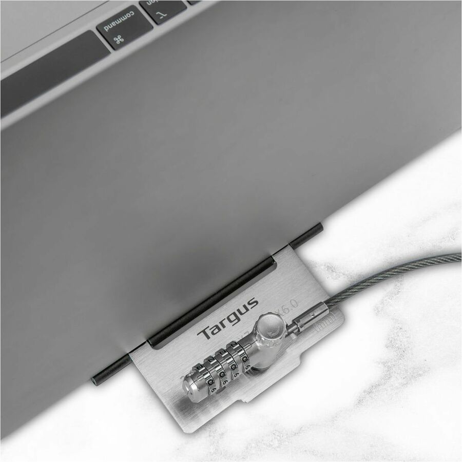 Adaptateur de fente de verrouillage universel Targus Defcon pour MacBook Pro/Air ASP90205GLX