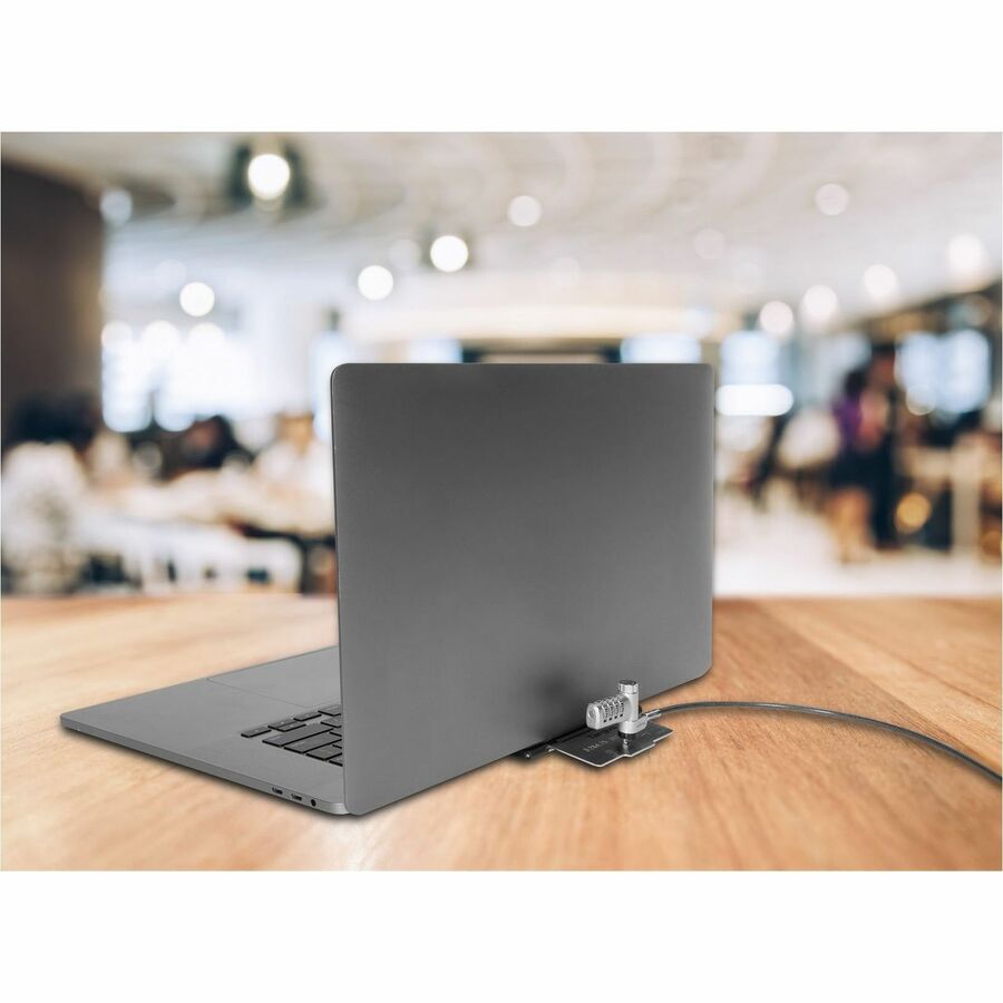 Adaptateur de fente de verrouillage universel Targus Defcon pour MacBook Pro/Air ASP90205GLX