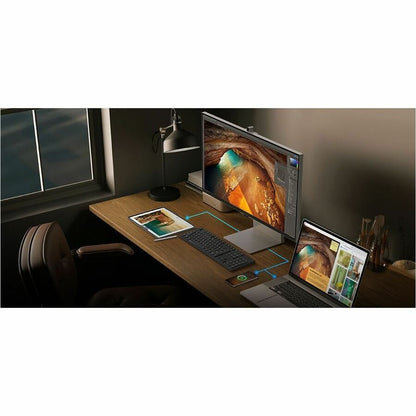 Moniteur LCD intelligent Samsung ViewFinity S9 S27C900PAN 27" avec webcam 5K - 16:9 - Argent LS27C900PANXZA