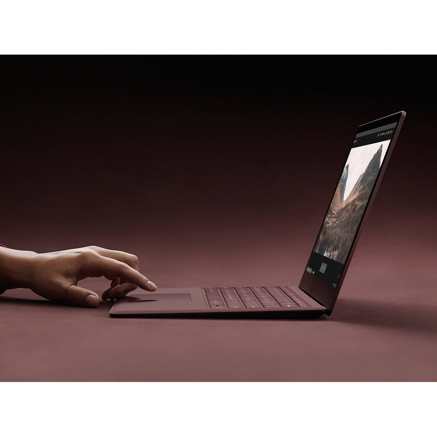 Ordinateur portable Microsoft Surface 13,5" à écran tactile - Intel Core i7 7e génération - 8 Go - SSD 256 Go - Bordeaux DAJ-00041