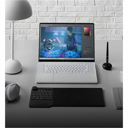 Ordinateur portable de jeu Asus ROG Zephyrus G16 GA605 GA605WV-XB96 16" - 2,5K - AMD Ryzen AI 9 370 - 32 Go - SSD 1 To - Blanc platine GA605WV-XB96