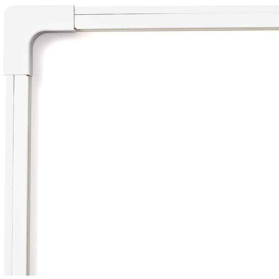 StarTech.com Lot de 20 connecteurs d'angle intérieurs pour chemin de câbles CBMWWD3211 - Accessoires de gestion de câbles Connecteurs coudés intérieurs à 90° UL CBMWWD3211I