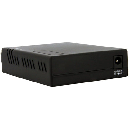 Convertisseur de média fibre optique vers Ethernet multimode 10/100 SC 2 km avec PoE MCM110SC2P de StarTech.com