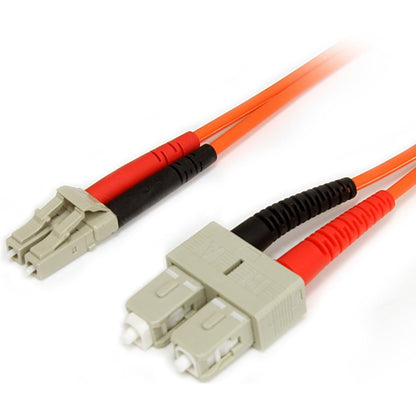 Câble à fibre optique StarTech.com de 2 m - Cordon de raccordement à fibre optique LSZH duplex multimode 62,5/125 - LC/SC FIBLCSC2