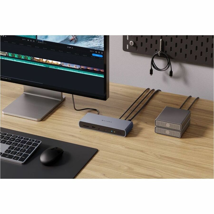Station d'accueil Targus HyperDrive Thunderbolt 4 HDTB4D-US