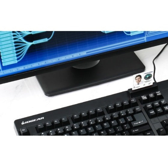Clavier intégré/lecteur CAC IOGEAR GKBSR202TAA