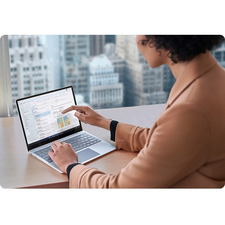 Ordinateur portable Microsoft Surface Laptop Go 2 12,4" à écran tactile - Intel Core i5 - 8 Go - SSD 256 Go - Bleu glacier KQR-00036