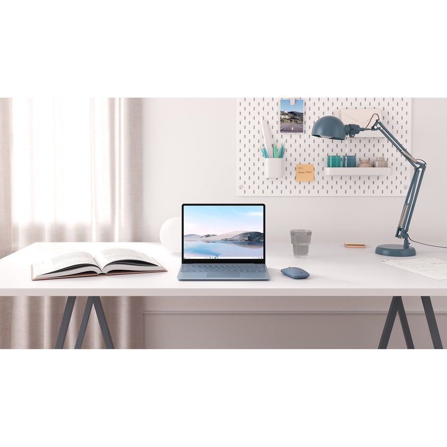 Ordinateur portable Microsoft Surface Laptop Go pour l'éducation avec écran tactile 12,4" - 1536 x 1024 - Intel Core i5 - 8 Go de RAM - 128 Go de SSD - Bleu glacier 21L-00024
