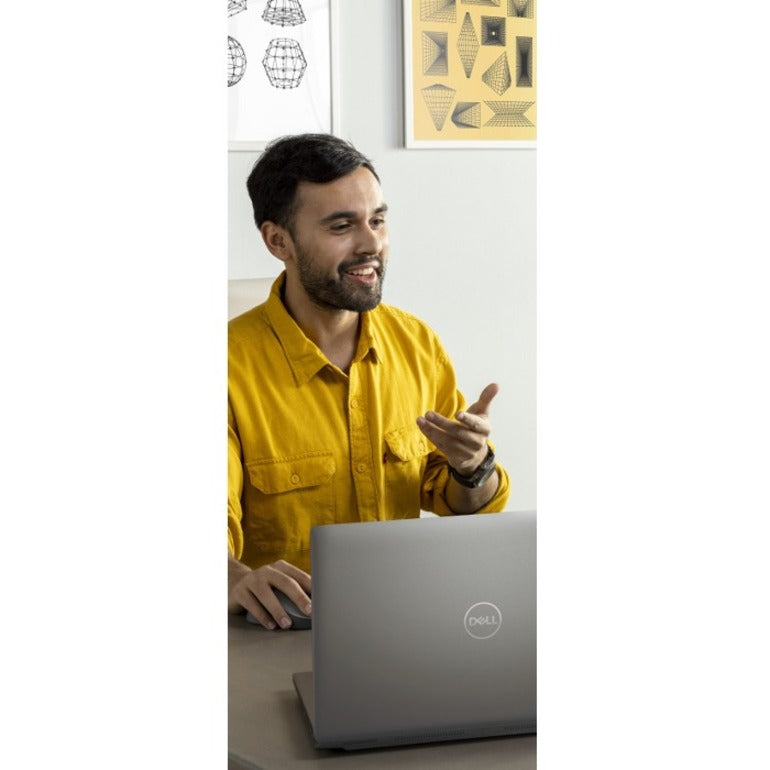 Station de travail mobile Dell Precision 3000 3580 15,6" - Full HD - Intel Core i5 13e génération i5-1350P - Technologie vPro - 16 Go - SSD 512 Go - Clavier anglais (États-Unis) - Gris Titane 248NY