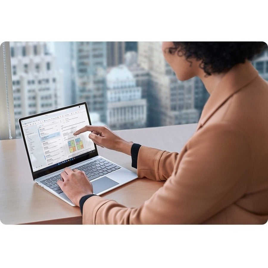 Ordinateur portable Microsoft Surface Laptop Go 2 12,4" à écran tactile - Intel Core i5 11e génération i5-1135G7 - 8 Go - SSD 256 Go - Bleu glacier KQU-00023