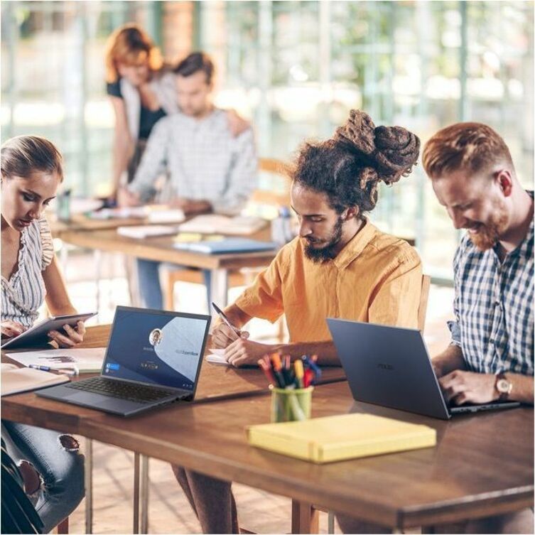 Ordinateur portable Asus ExpertBook B1 B1400 B1400CEAE-C53P-CA -3 14" - Intel Core i5 11e génération i5-1135G7 - 8 Go - SSD 256 Go - Noir étoilé B1400CEAE-C53P-CA -3