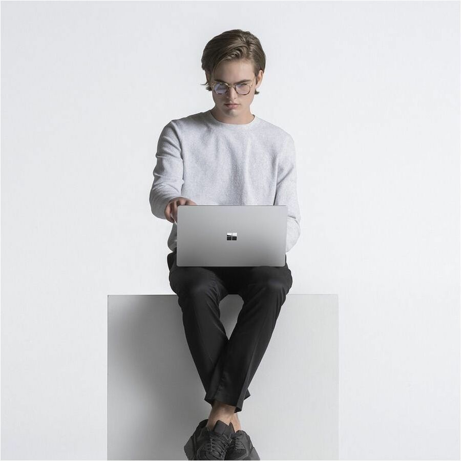 Ordinateur portable Microsoft Surface Laptop 4 15" à écran tactile - Intel Core i7 - 16 Go - SSD 512 Go - Platinum 5IR-00048