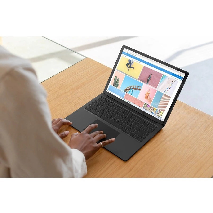 Ordinateur portable à écran tactile Microsoft Surface 13,5 pouces - Intel Core i7 12e génération i7-1265U - Noir WAY-00001