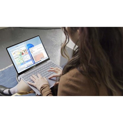 Ordinateur portable Microsoft Surface Laptop Go 2 12,4" à écran tactile - Intel Core i5 11e génération i5-1135G7 - 8 Go - SSD 128 Go - Platinum 8QD-00024