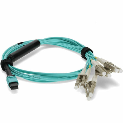 Câble de raccordement réseau duplex à fibre optique AddOn ADD-MPO-4LC3M5OM4
