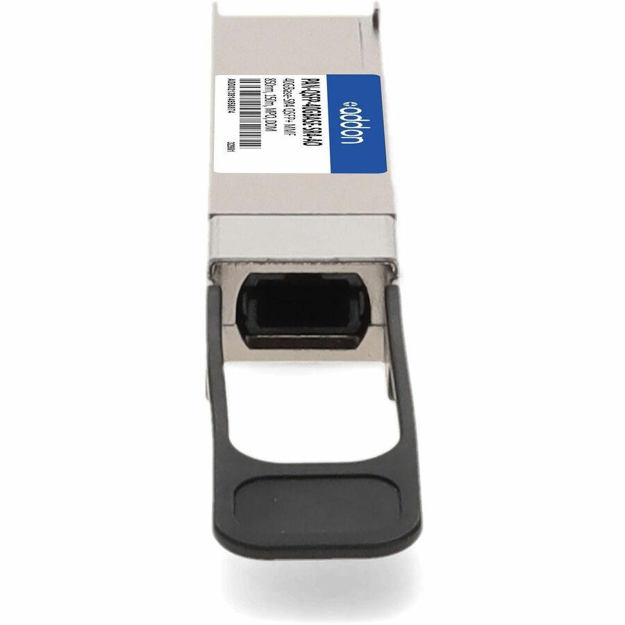 Émetteur-récepteur QSFP+ 40GBase-SR4 compatible TAA de Palo Alto Networks PAN-QSFP-40GBASE-SR4 (MMF ; 850 nm ; 150 m ; MPO ; DOM) PAN-QSFP-40GBASE-SR4-AO