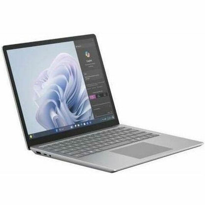 Ordinateur portable Microsoft Surface Laptop 6 13,5" à écran tactile - Intel Core Ultra 5 135H - 16 Go - SSD 256 Go - Clavier anglais - Platinum ZJQ-00026