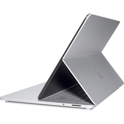 Microsoft Surface Laptop Studio 14,4" Écran tactile convertible (curseur flottant) 2 en 1 Notebook - Intel Core i7 - 32 Go - SSD 2 To - Clavier anglais, français - Platinum CIQ-00002