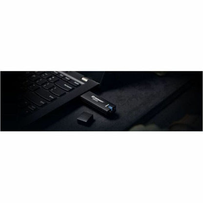 Clé USB 3.2 (1ère génération) Type A Kingston IronKey D500S 128 Go IKD500S/128 Go