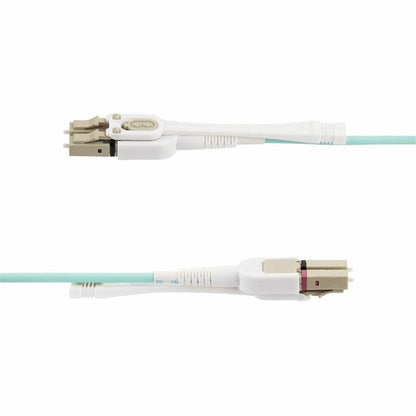 StarTech.com 3m (10ft) LC (UPC) OM4 Multimode Fiber Optic Cable w/Push Pull Tabs, 50/125, 100G, Low Insertion Loss, LSZH Fiber Jumper Cord 450FBLCLC3PP
