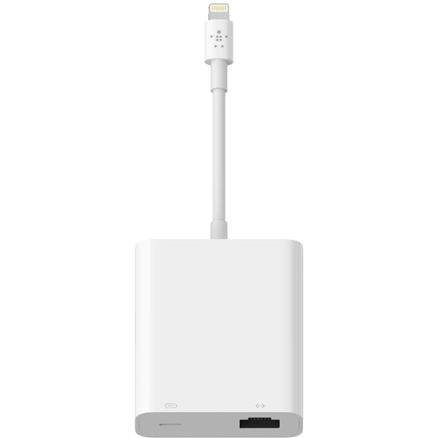 Adaptateur Ethernet + alimentation Belkin avec connecteur Lightning F8J227DSWHT