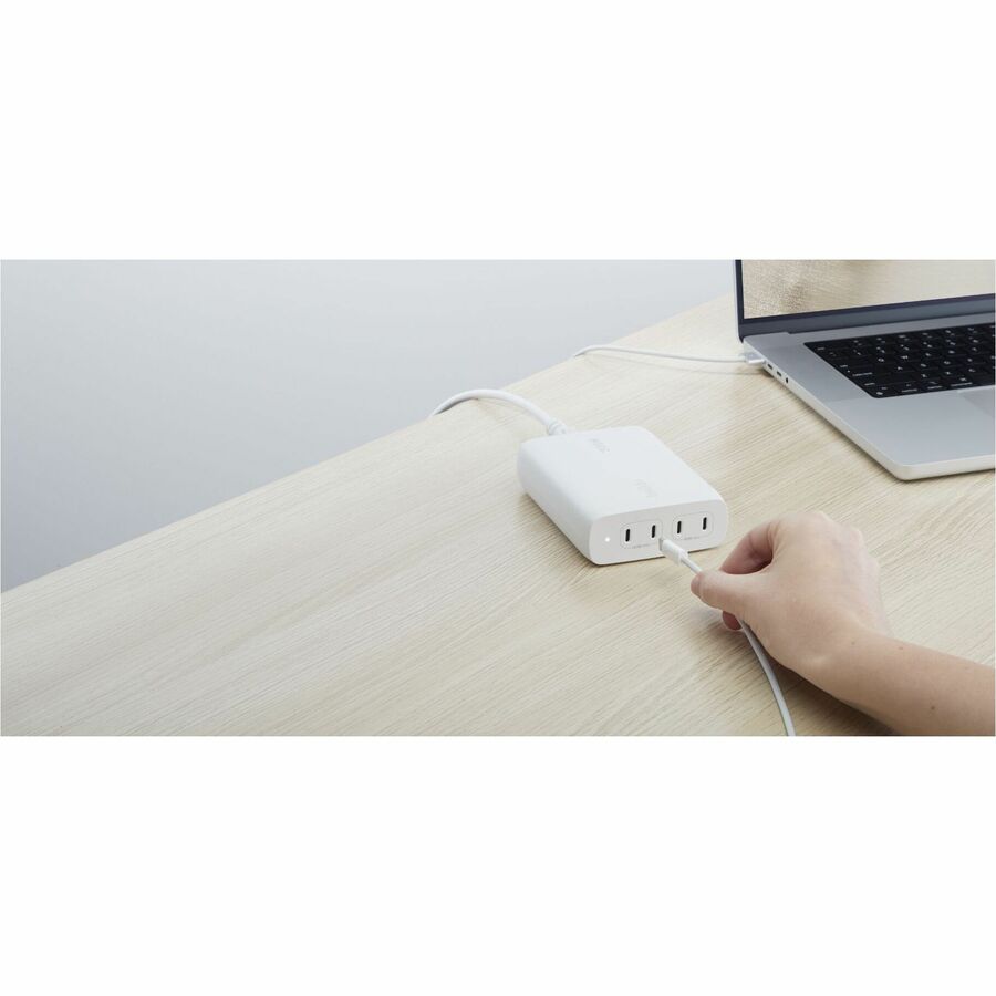 Chargeur Belkin BoostCharge Pro 200 W 4 ports USB-C GaN WCH015DQWH