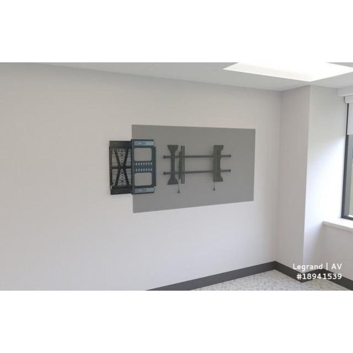 Support mural Chief Fusion Wall Tilt LTM1U pour écran plat - Noir LTM1U