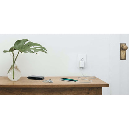 Chargeur mural Belkin BoostCharge USB-C PD 3.0 PPS 30 W - Adaptateur secteur WCA005DQWH