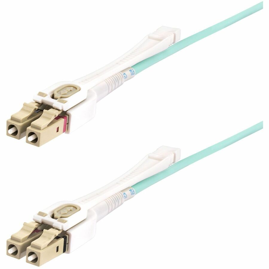 Câble à fibre optique multimode LC (UPC) OM4 de 10 m (32,8 pi) de StarTech.com, languettes Push Pull, 50/125, 100G, faible perte d'insertion, cordon de raccordement à fibre optique 450FBLCLC10PP