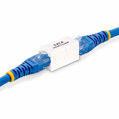 StarTech.com Lot de 5 coupleurs RJ45, coupleur Cat6 en ligne, connecteur femelle vers femelle (F/F) T568, rallonge de câble Ethernet non blindé IN-CAT6-COUPLER-U5