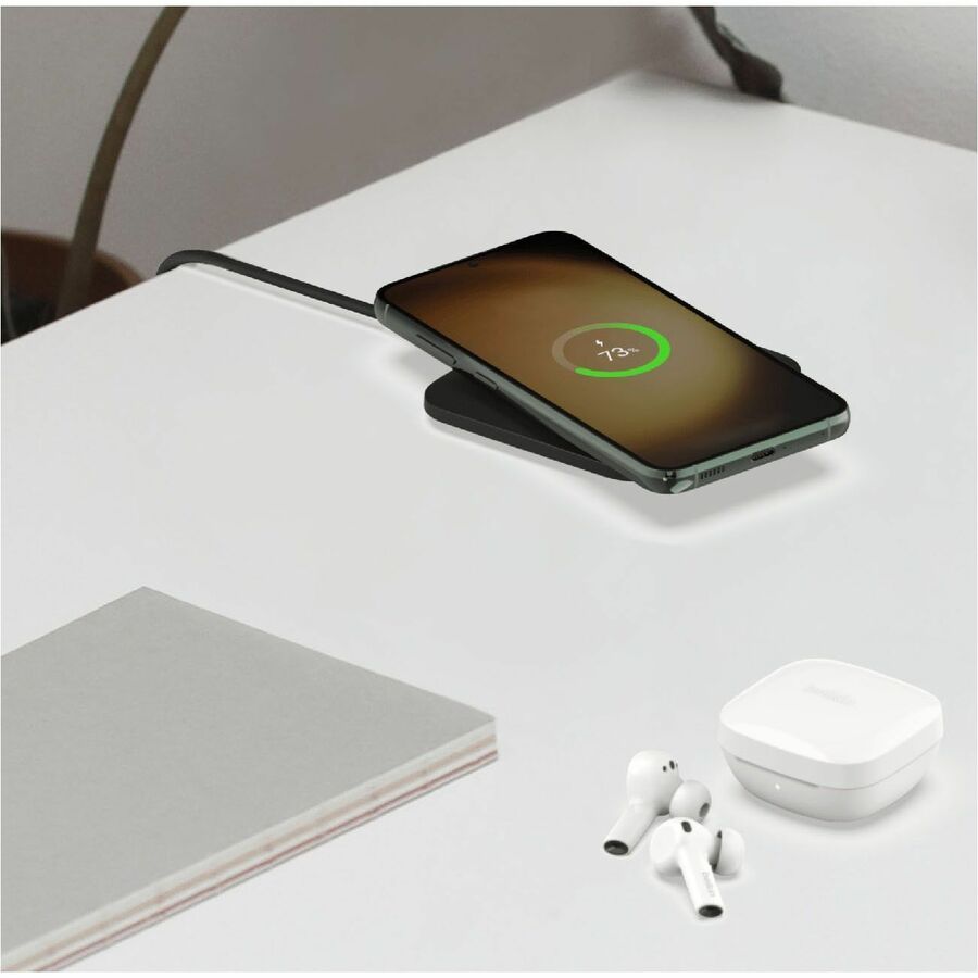 Chargeur à induction Belkin Easyalign WIA007TTBK