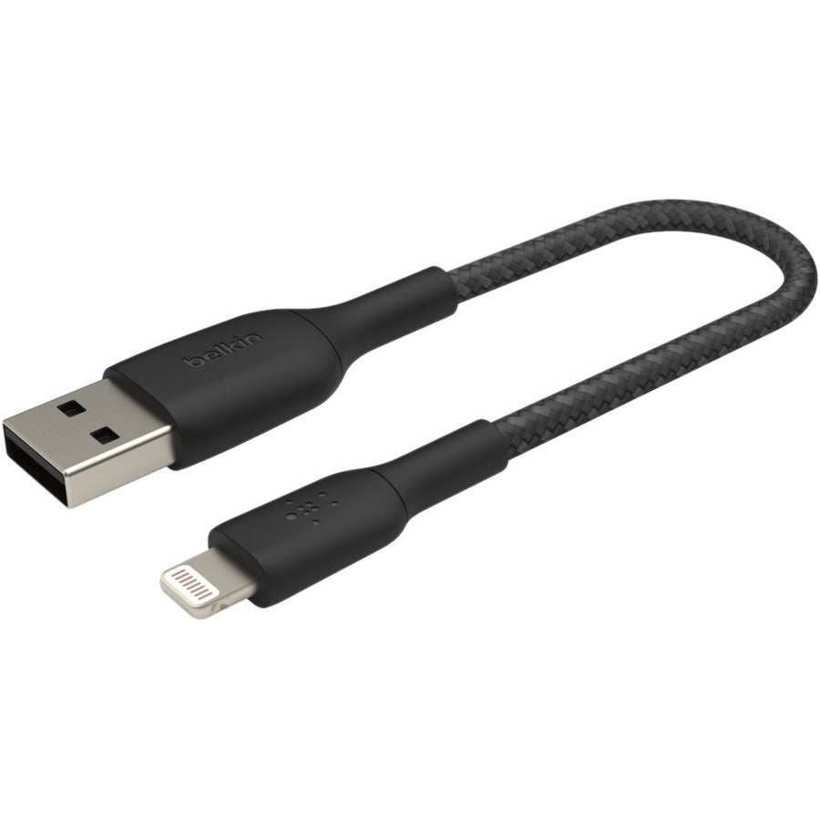 Câble tressé Lightning vers USB-A Belkin BoostCharge (1 mètre / 3,3 pieds, noir) CAA002BT1MBK