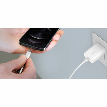 Chargeur mural portable USB-C 25 W de Belkin - 1 x USB-C - Charge rapide - Adaptateur secteur - Blanc WCA004DQWH