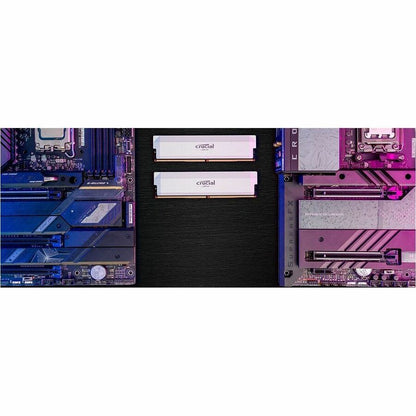 Module de mémoire SDRAM DDR5 16 Go Crucial Pro Overclocking CP16G60C36U5W CP16G60C36U5W