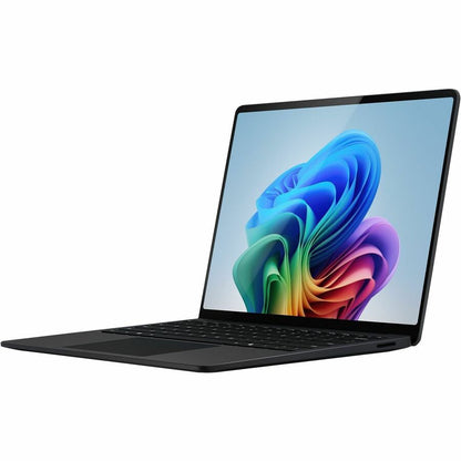 Microsoft Surface Laptop 7 13,8" Écran tactile Copilot+ PC Notebook - Qualcomm Snapdragon X Plus - 16 Go - SSD 512 Go - Clavier anglais - Graphite ZGX-00038