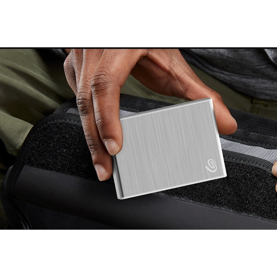 Disque SSD Seagate One Touch STKG1000401 1 000 Go - Externe 2,5" - SATA - Argent STKG1000401